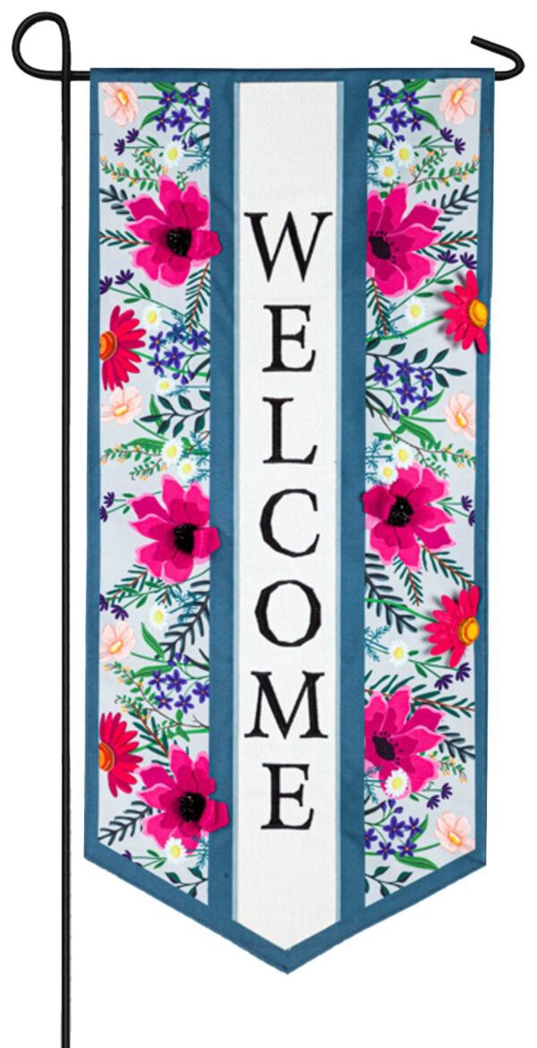 Linen Welcome Wildflowers Applique Garden Banner